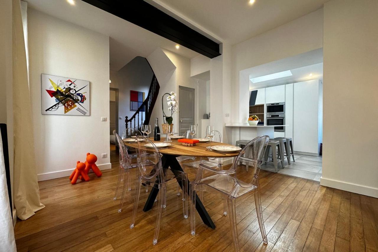 In The Beautiful Districts Of Tours A "Particular" With Great Comfort Exterior foto
