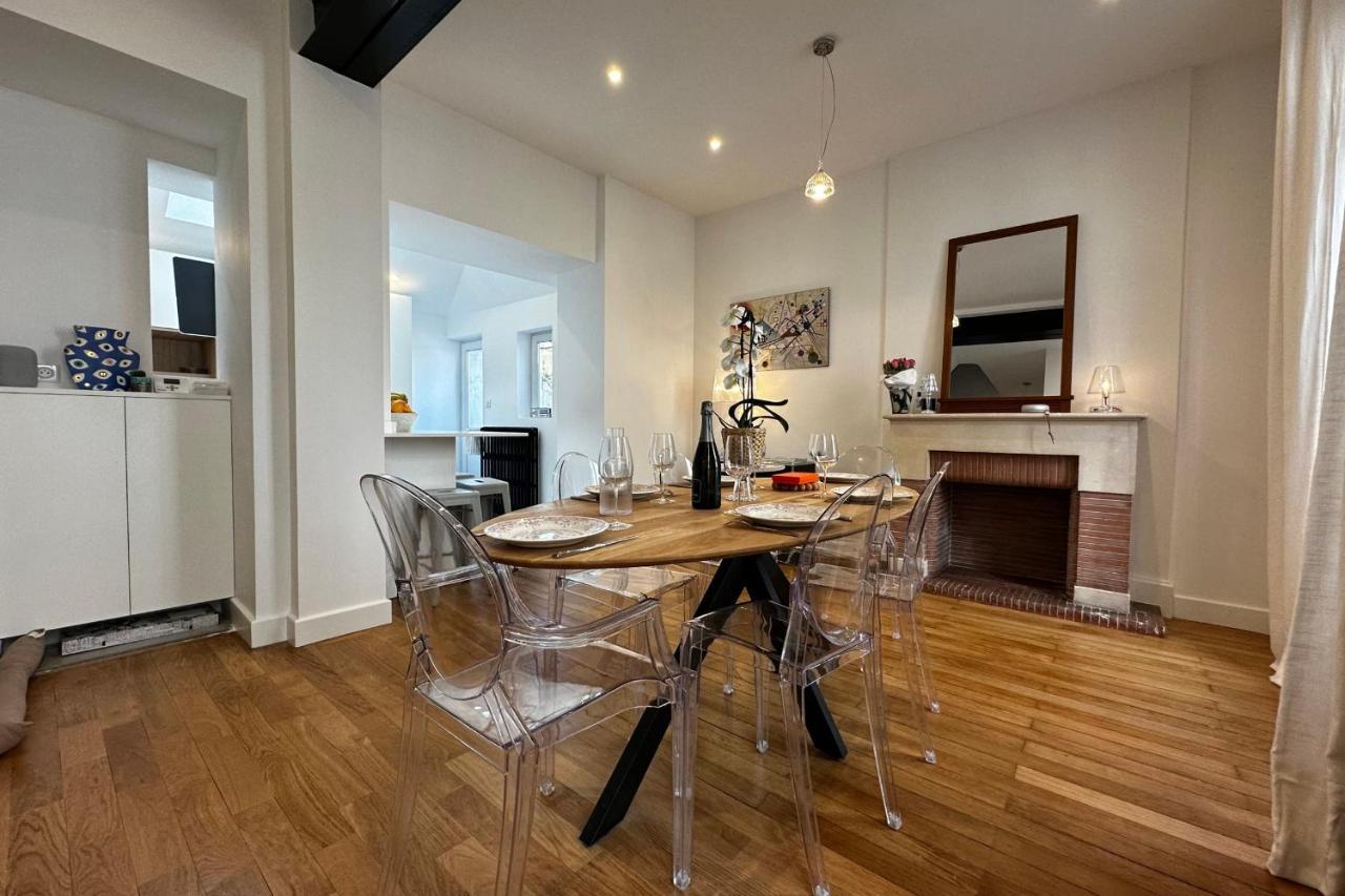 In The Beautiful Districts Of Tours A "Particular" With Great Comfort Exterior foto